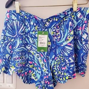 NWT Lilly Pulitzer dahlia scalloped elastic shorts
